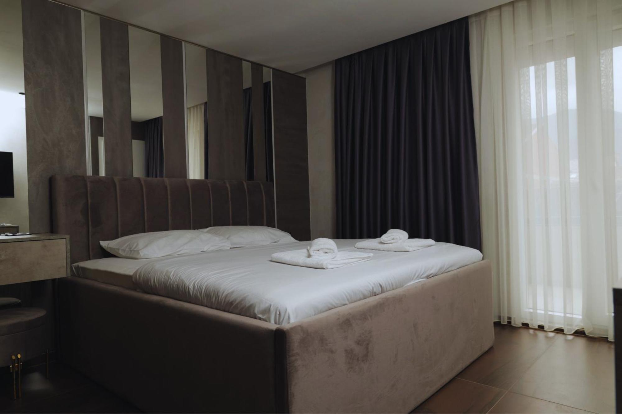 Hotel Solo 127 Prizren Luaran gambar