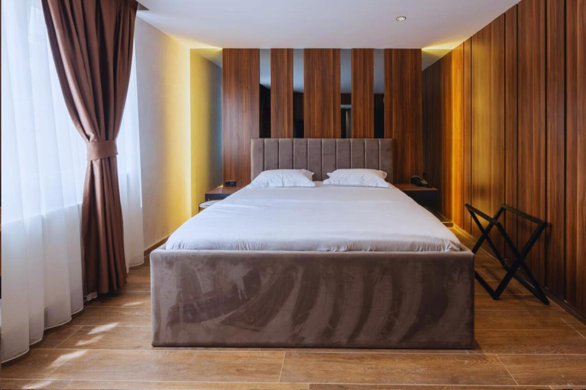 Hotel Solo 127 Prizren Luaran gambar